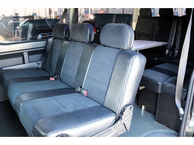 TOYOTA HIACE wagon 2013