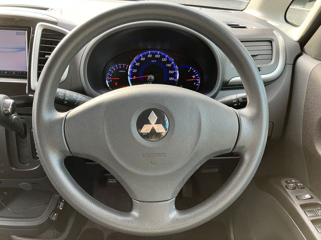 MITSUBISHI DELICA D:2 2WD 2011