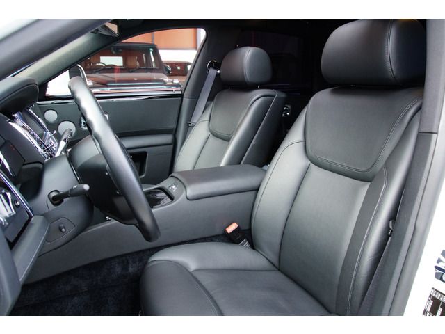 ROLLS-ROYCE ROLLS-ROYCE 2016