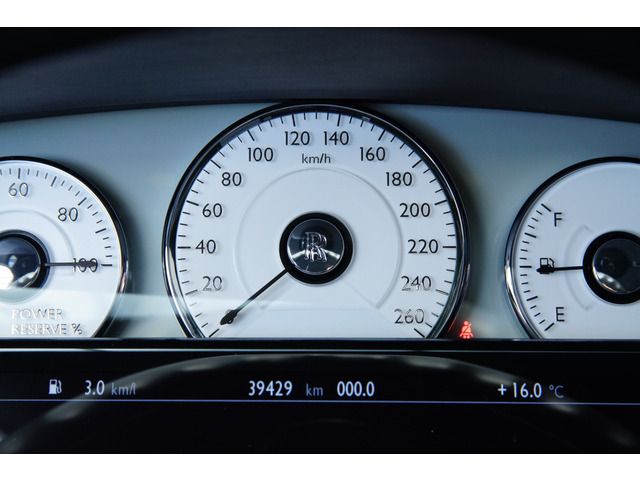 ROLLS-ROYCE ROLLS-ROYCE 2016