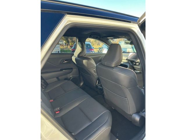 TOYOTA CROWN ESTATE 4WD 2025