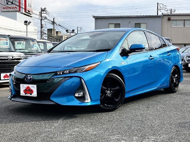 TOYOTA PRIUS PHV 2017