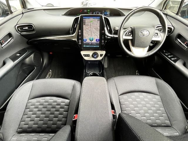 TOYOTA PRIUS PHV 2017