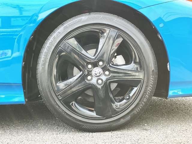 TOYOTA PRIUS PHV 2017