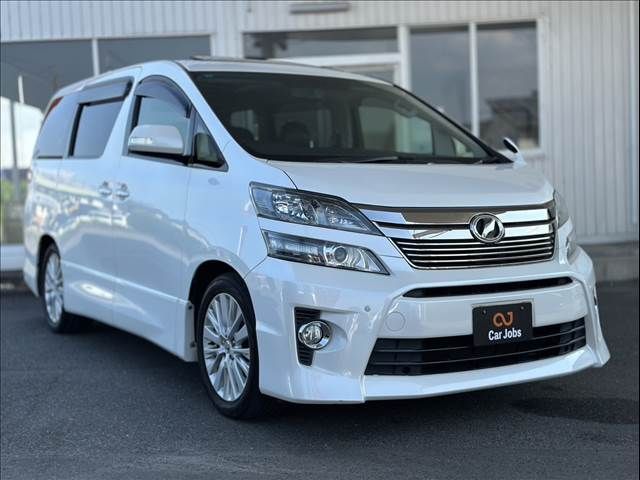 TOYOTA VELLFIRE 2013