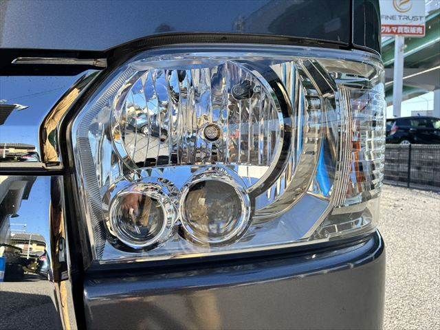 TOYOTA HIACE van 2WD 2018