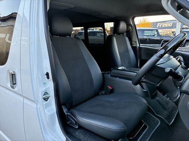 TOYOTA HIACE van 2WD 2016