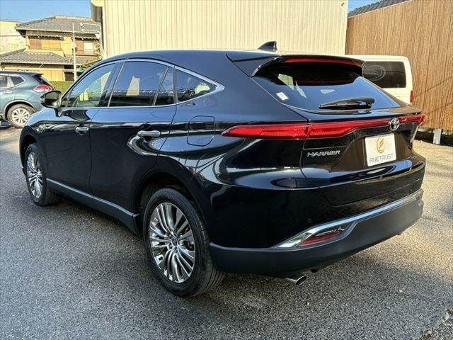 TOYOTA HARRIER 2WD 2020