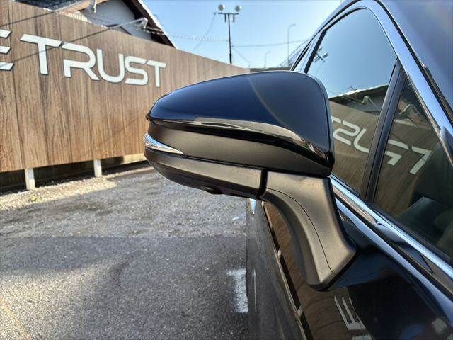 TOYOTA HARRIER 2WD 2020