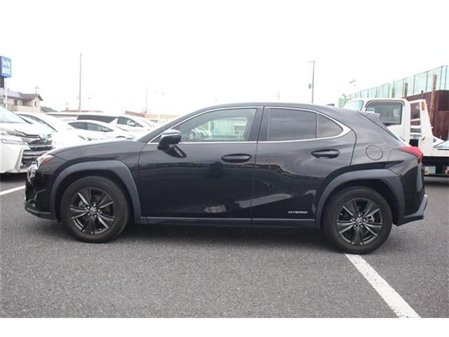 TOYOTA LEXUS UX250h 2019