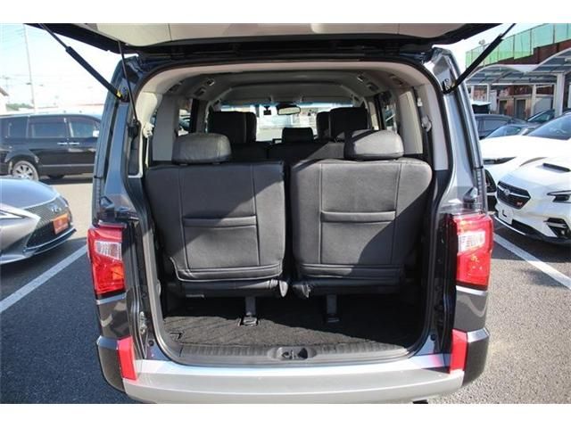 MITSUBISHI DELICA D:5 4WD 2023