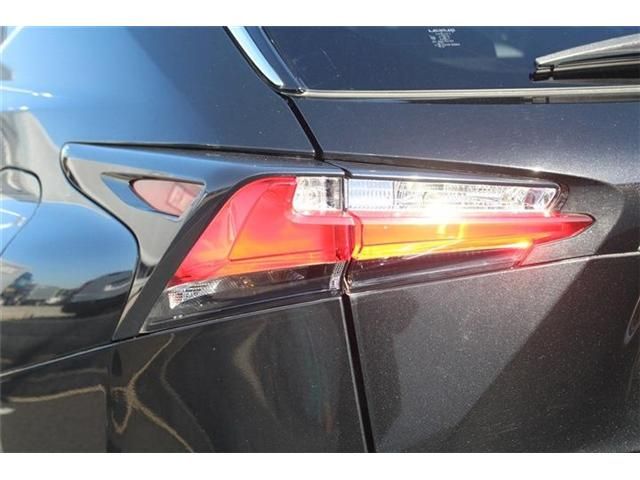 TOYOTA LEXUS NX200t 2015