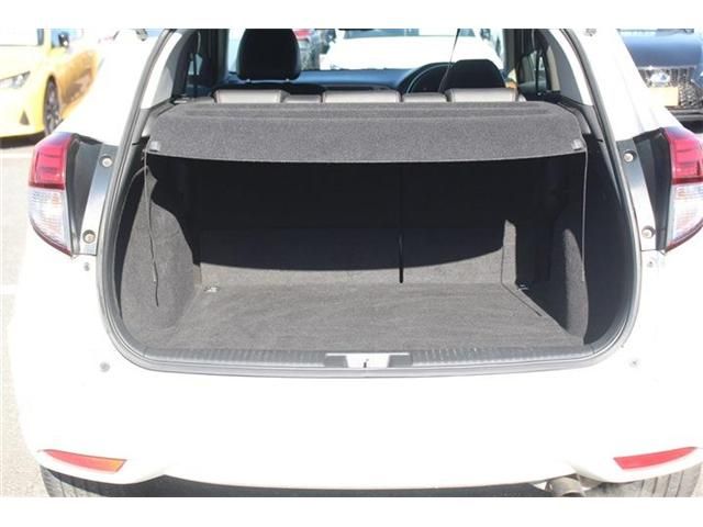 HONDA VEZEL HYBRID 2014