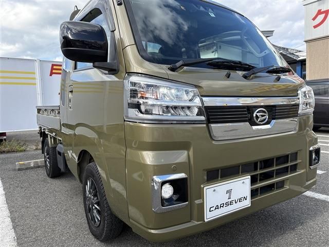 DAIHATSU HIJET truck 4WD 2022