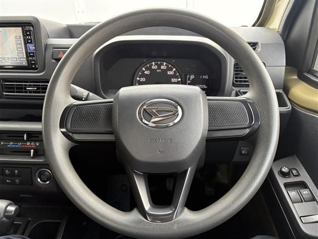 DAIHATSU HIJET truck 4WD 2022