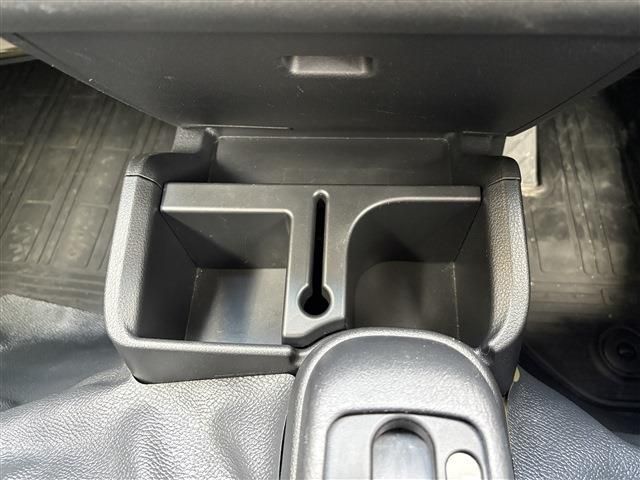 DAIHATSU HIJET truck 4WD 2022