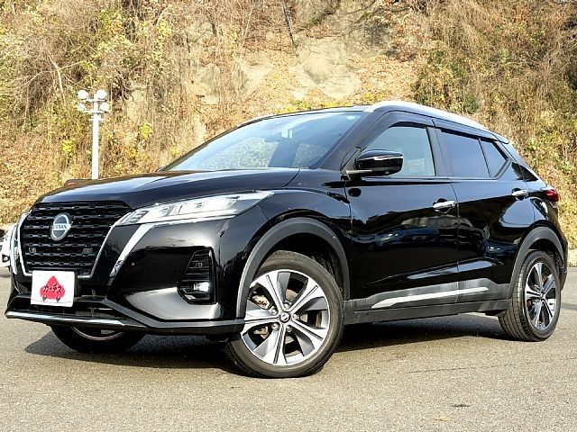 NISSAN KICKS 2020