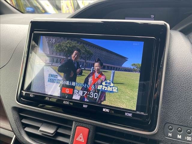 TOYOTA ESQUIRE HYBRID 2019