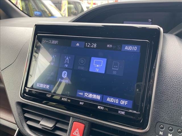 TOYOTA ESQUIRE HYBRID 2019