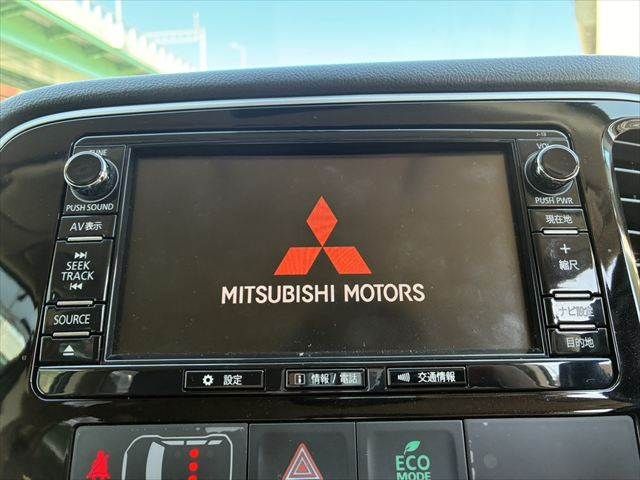 MITSUBISHI OUTLANDER PHEV 2016