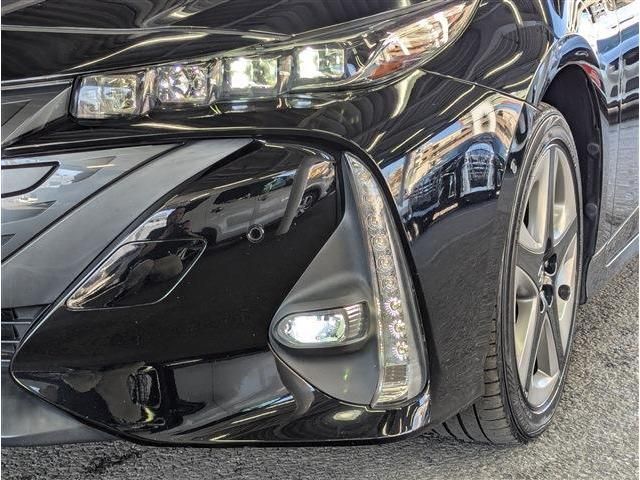 TOYOTA PRIUS PHV 2019