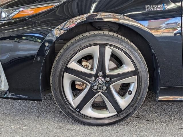 TOYOTA PRIUS PHV 2019