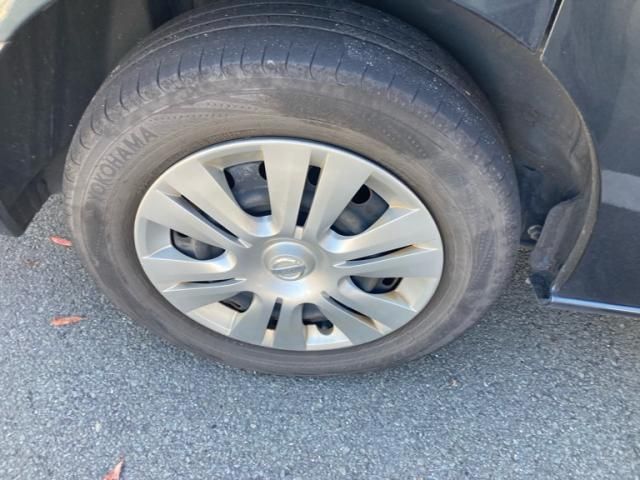 NISSAN SERENA  WG 2010