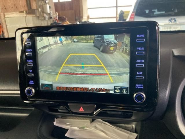 TOYOTA YARIS HYBRID 2021