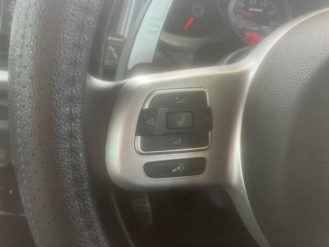 VOLKSWAGEN VOLKSWAGEN The BEETLE 2012