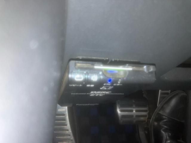 VOLKSWAGEN VOLKSWAGEN The BEETLE 2012