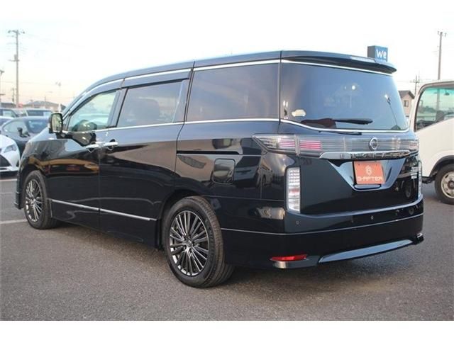 NISSAN ELGRAND 2020