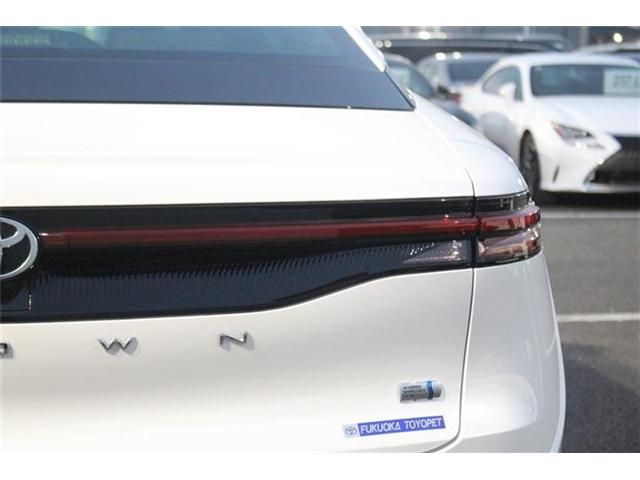 TOYOTA CROWN CROSSOVER 2023