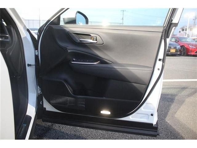 TOYOTA CROWN CROSSOVER 2023