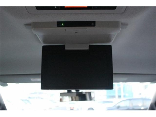 TOYOTA VOXY HYBRID 2014