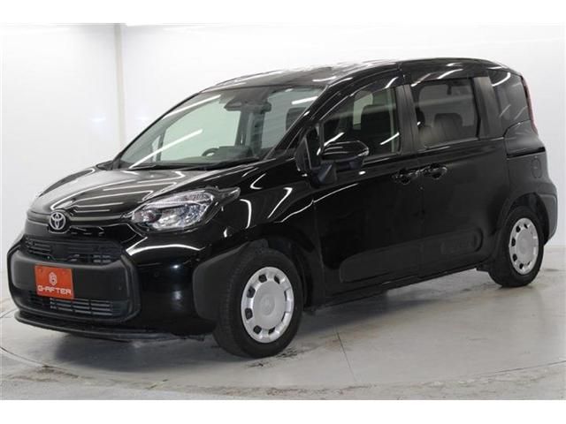 TOYOTA SIENTA HYBRID 2022