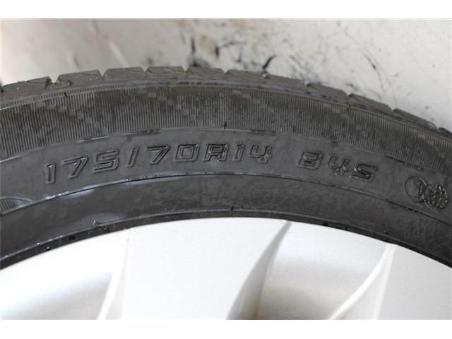 TOYOTA YARIS HYBRID 2020