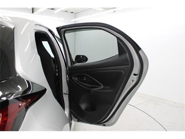 TOYOTA YARIS HYBRID 2020