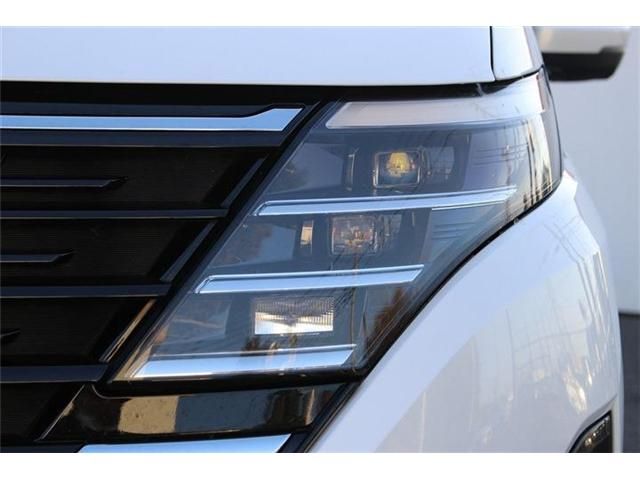 NISSAN SERENA  WG 4WD 2023