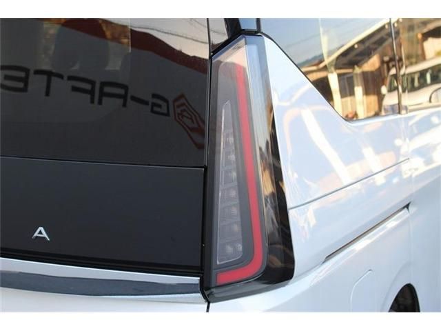 NISSAN SERENA  WG 4WD 2023