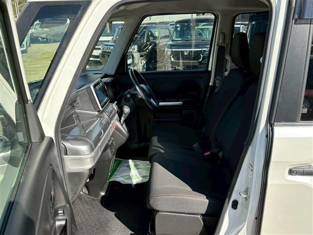 SUZUKI Spacia GEAR 2018