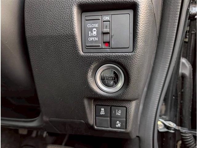 HONDA N BOX CUSTOM 2018