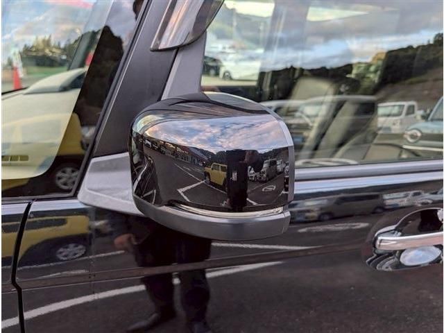 HONDA N BOX CUSTOM 2018