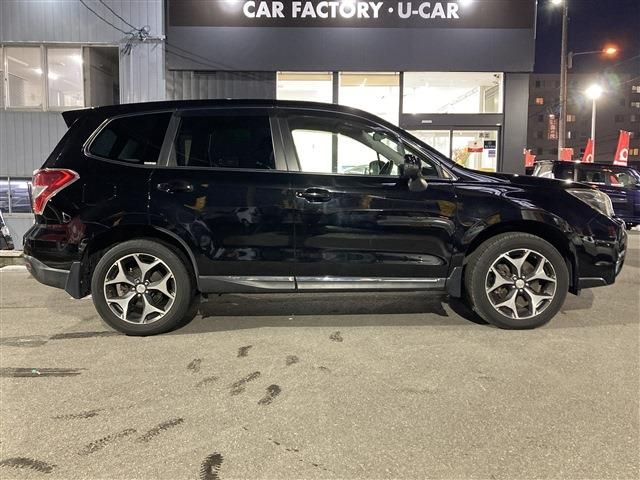 SUBARU FORESTER 2012