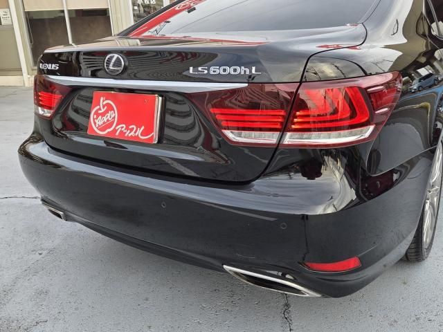 TOYOTA LEXUS LS600hL 2014
