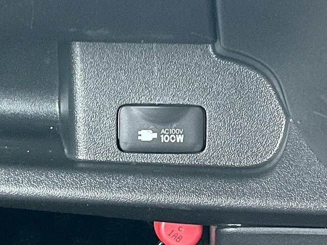 TOYOTA HIACE van 2WD 2019