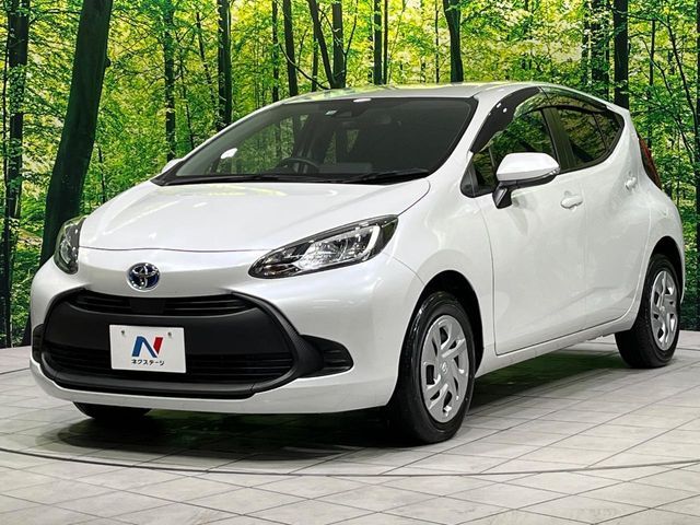 TOYOTA AQUA 2022