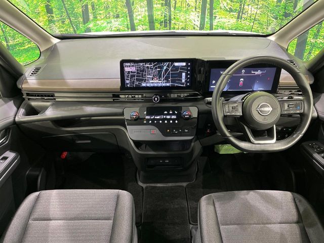 NISSAN SERENA  WG 4WD 2023