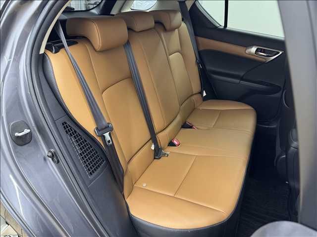 TOYOTA LEXUS CT200h 2015