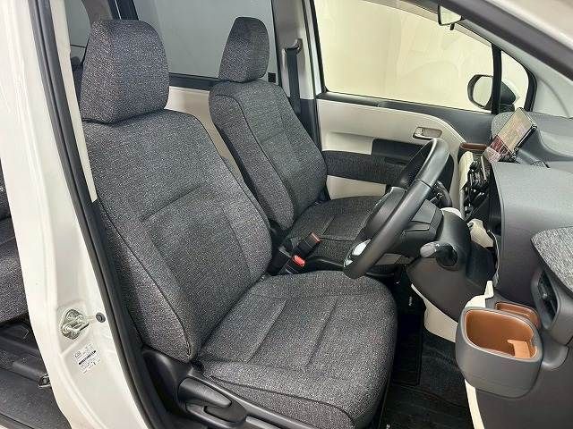 TOYOTA SIENTA HYBRID 2022