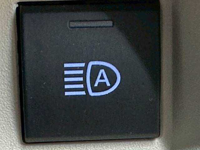 TOYOTA SIENTA HYBRID 2022